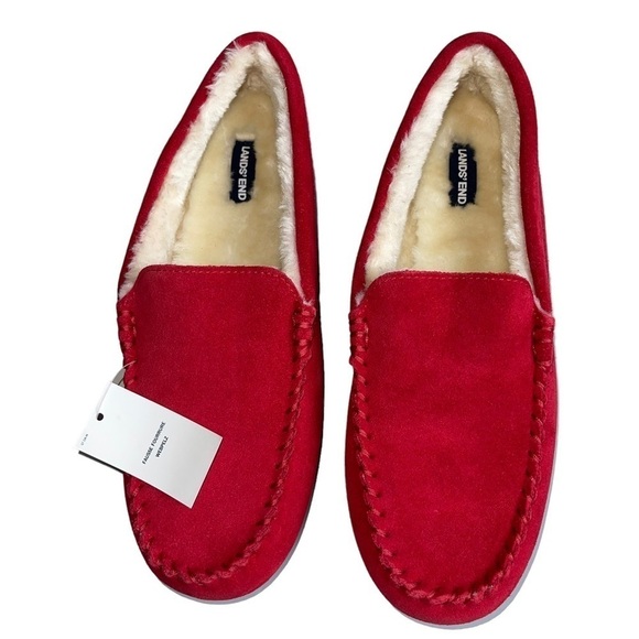 Lands' End Women's Size 11 Red Suede Moccasin Slippers NWT - Picture 3 of 6